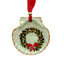 Load image into Gallery viewer, Wreath ornament product photo on white background
